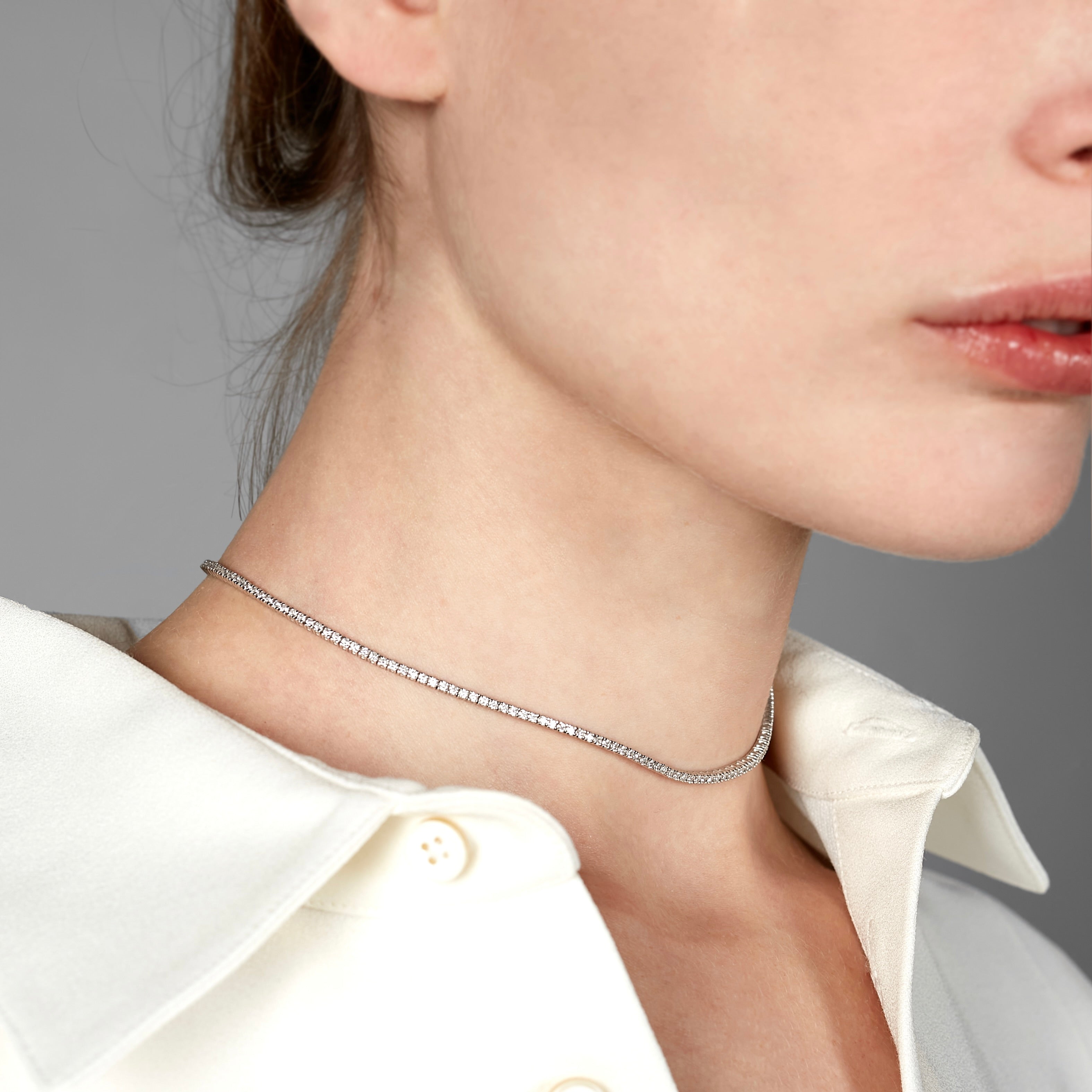 Thin diamond clearance choker